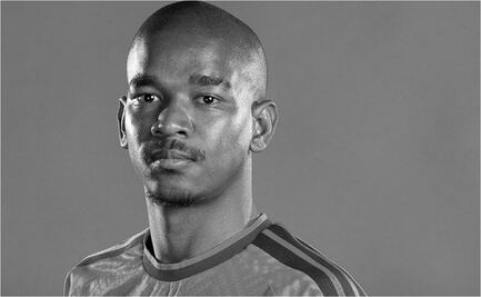 Futbolista sudafricano que participó en la Copa del Mundo de México fallece a los 25 años