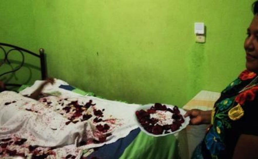 Así es el ritual del rapto y la prueba de virginidad en Juchitán