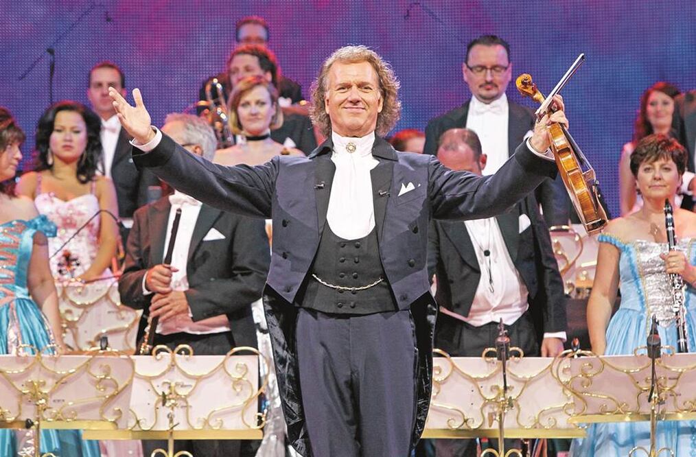 Con su característico sentido del humor, el violinista se presentó este fin de semana en Maastricht, como parte de su gira mundial. Foto: WESTWOOD Y JESÚS DÍAZ. EL UNIVERSAL