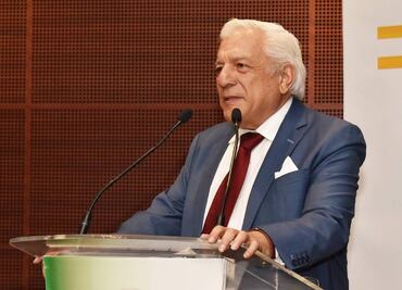 Profesor Eduardo López Betancourt acusado de acoso sexual libra vinculación a proceso