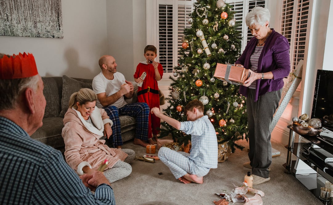 ¿cuándo abrir los regalos de navidad, el 24 o el 25? 
Foto: Pixabay