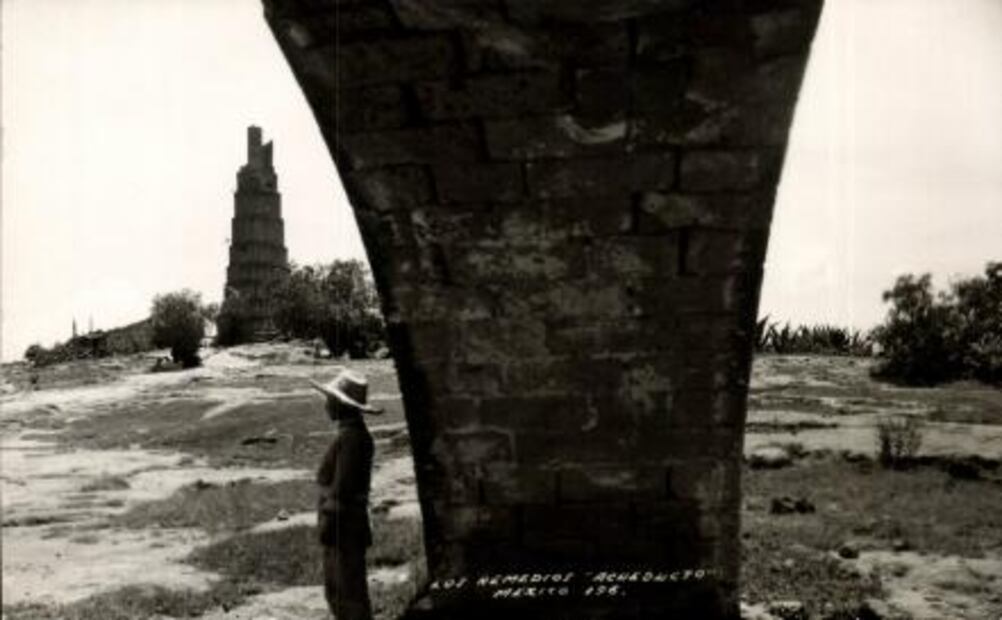 Las torres de Babel de Naucalpan