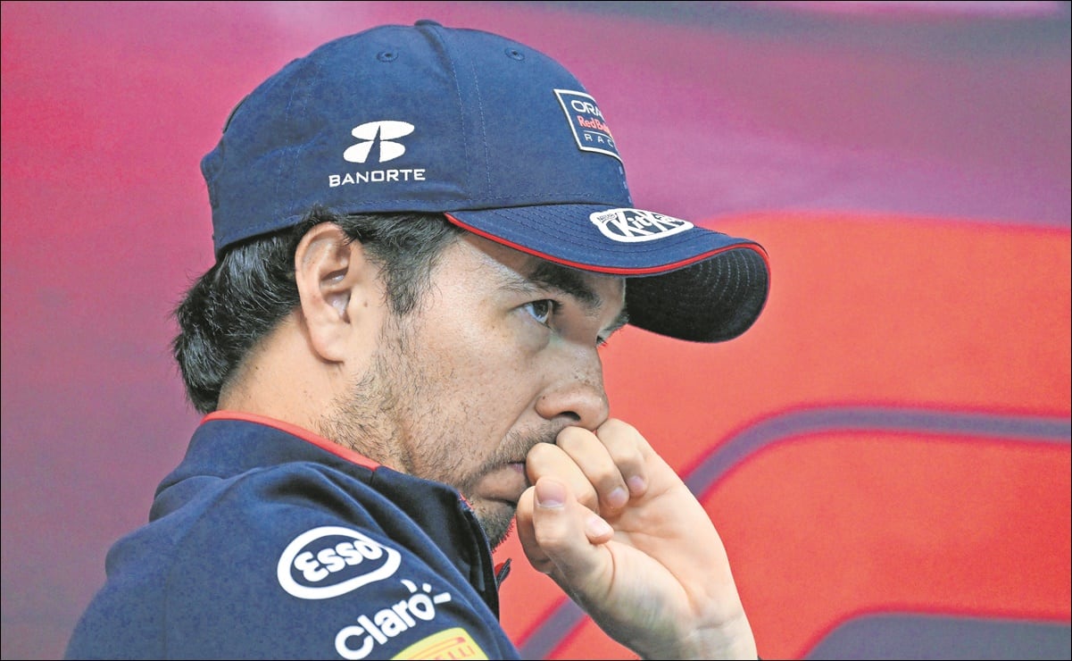 Checo Pérez: Excampeón del mundo revienta al piloto mexicano; asegura