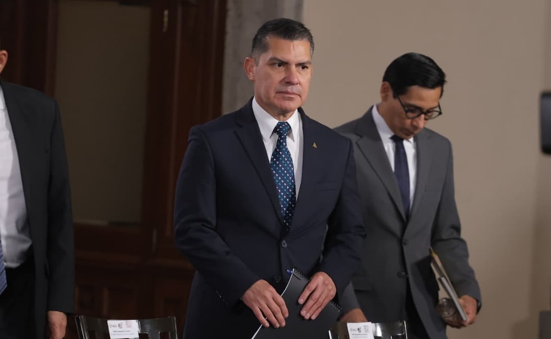 Leobardo Ávila Bojórquez durante la conferencia matutina de la presidenta Claudia Sheinbaum en Palacio Nacional el 1 de abril de 2026. Foto: Gabriel Pano / EL UNIVERSAL