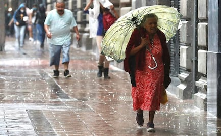 Pronostican chubascos y descargas eléctricas en CDMX