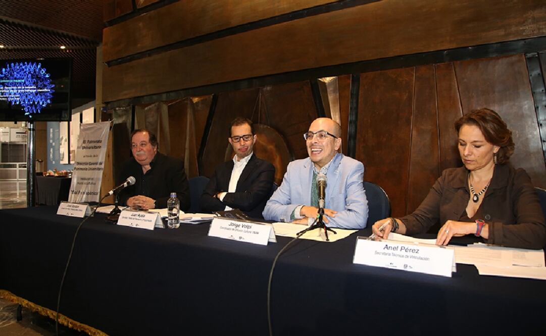 José Gordon, curador; Juan Ayala, planeación y programación; Jorge Volpi, coordinador de Difusión Cultural de la UNAM; y Anel Pérez, vinculación. (FOTO: AMC)