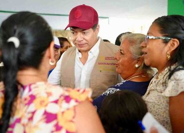 Huracán John daña escuelas de Acapulco; SEP revisa planteles para un regreso a clases seguro