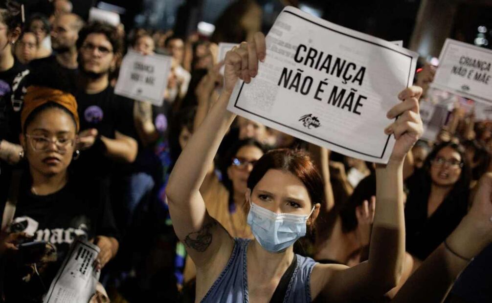 Datos oficiales señalan que cada 15 minutos una menor de hasta 13 años es violada en Brasil. Además, cerca de 20 mil menores de 14 años se convierten en madres anualmente en el país. Foto: EFE