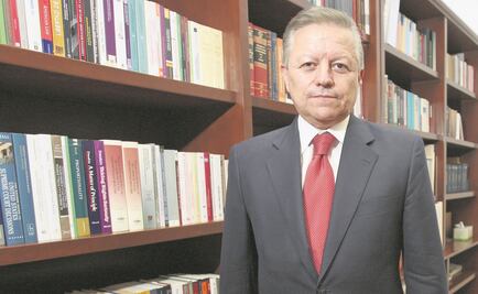 Arturo Zaldívar. Impulsor de la austeridad