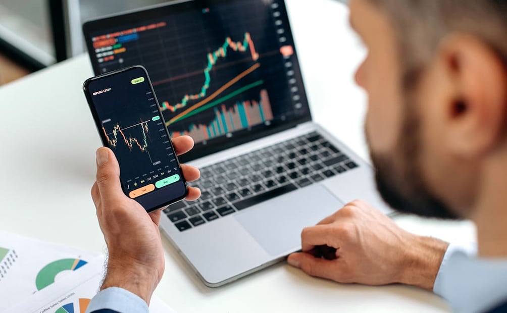 Binance conmemora su noveno aniversario bajo el lema "Built by You". Foto: iStock