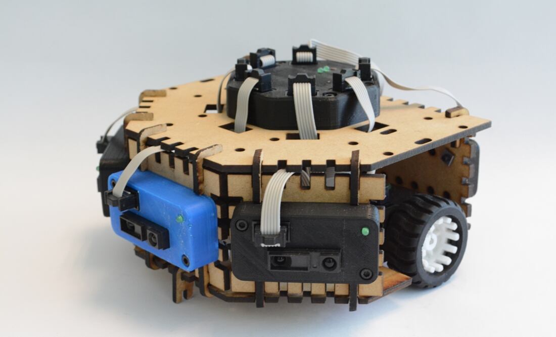 Trabajaron para diseñar un equipo para el aprendizaje de la robótica y programación que resultara funcional y de interés para niños. (FOTO: Conacyt)