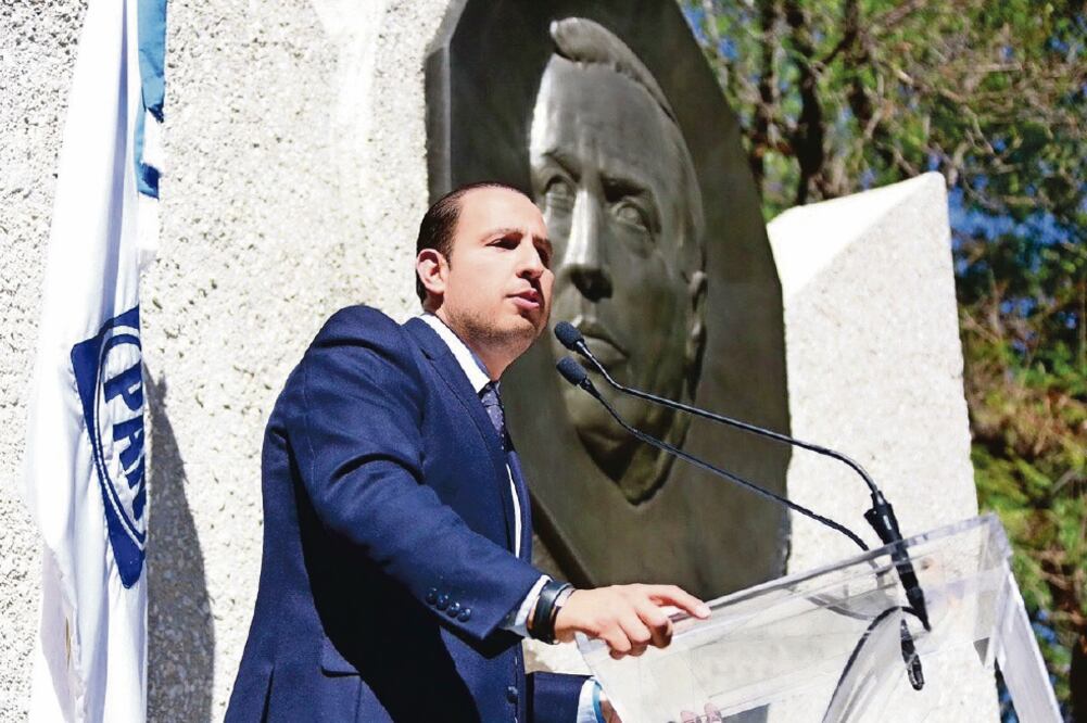Marko Cortés, presidente del PAN, acudió a la conmemoración del natalicio de Manuel Gómez Morín, fundador del partido. Foto: TOMADA DE TWITTER