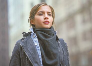 Cáncer, la doble batalla de Isabela Moner