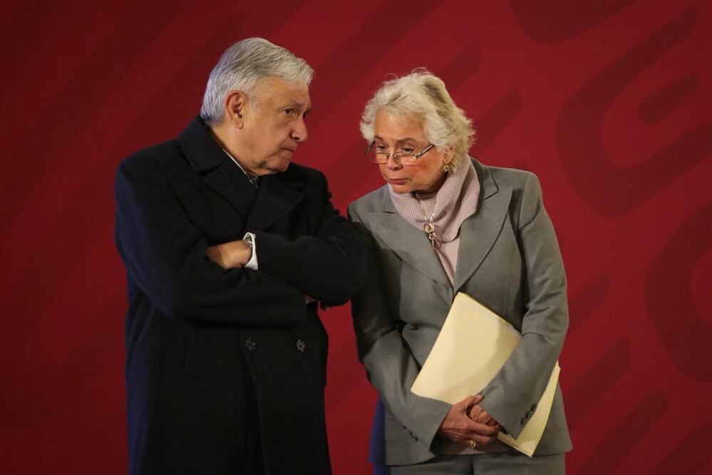 AMLO Y OLGA SÁNCHEZ CORDERO. Juan Carlos Reyes / EL UNIVERSAL
