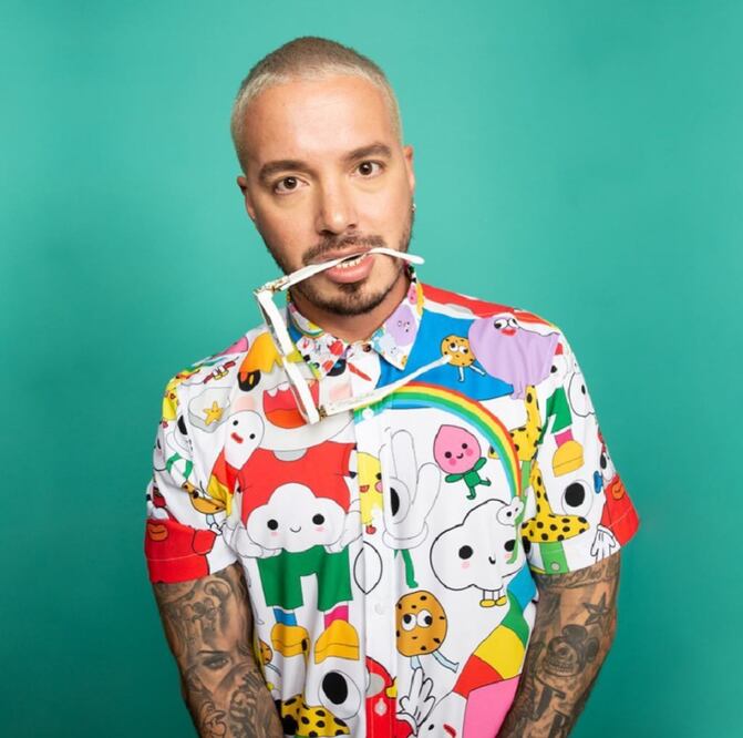 J Balvin se ha vuelto un ícono de la moda. Foto: Instagram