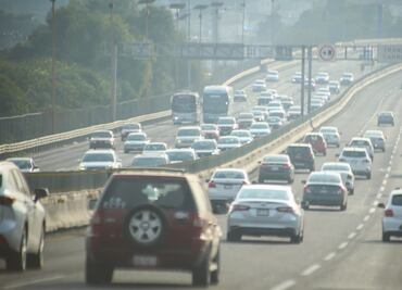 ¿Hay contingencia? Estos autos no circulan el 24 de abril