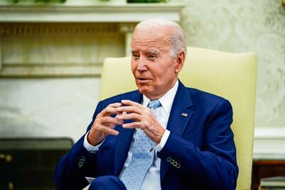 Biden dice "no tener opción" por la construcción de muro en frontera con México