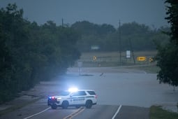 Inundaciones en Texas dejan un muerto y obligan a evacuar; la tragedia revive el temor por el río Guadalupe
