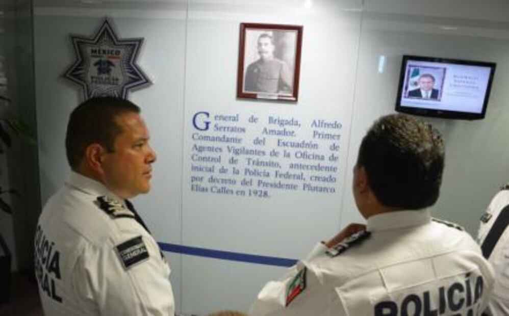 Policía Federal inaugura “Galería de los Comisionados”