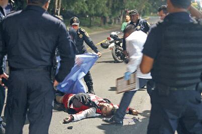 Pasajero dispara y mata a asaltante