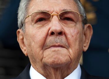 Raúl Castro dejará la presidencia de Cuba, pero no el poder
