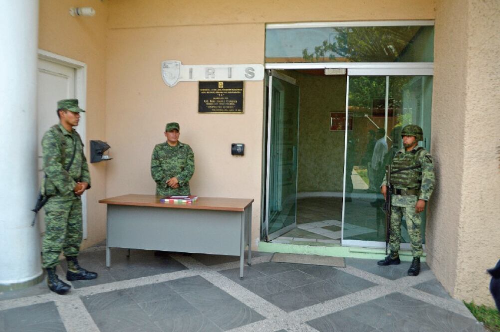 Recientemente el Ejército asumió la operatividad de los Centros de Control, Comando, Comunicación y Cómputo (C4) en Acapulco, Chilpancingo e Iguala (ARCHIVO EL UNIVERSAL)