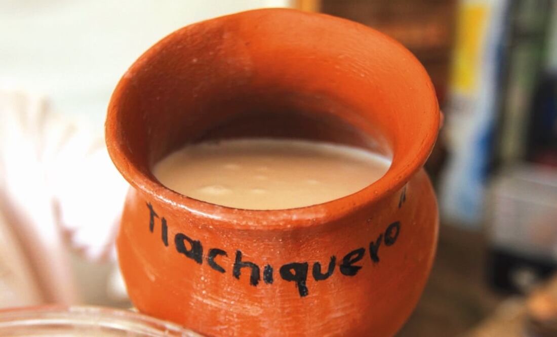 Some communities in Mexico have continued to use 'pulque' for the treatment of diarrhea and gastroduodenal ulcers, as well as gastritis and esophagitis - Photo: File photo/EL UNIVERSAL