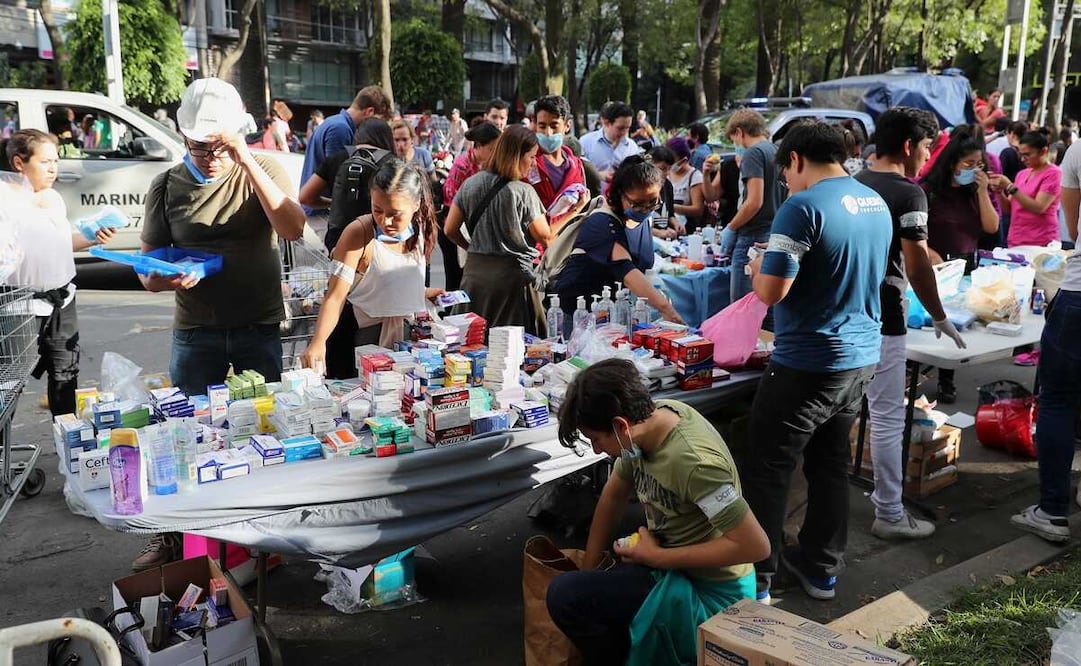 En ese sentido, la Jefa de Gobierno, Claudia Sheinbaum, dijo que los centros de acopio ya funcionan a partir de este jueves. Foto: Especial