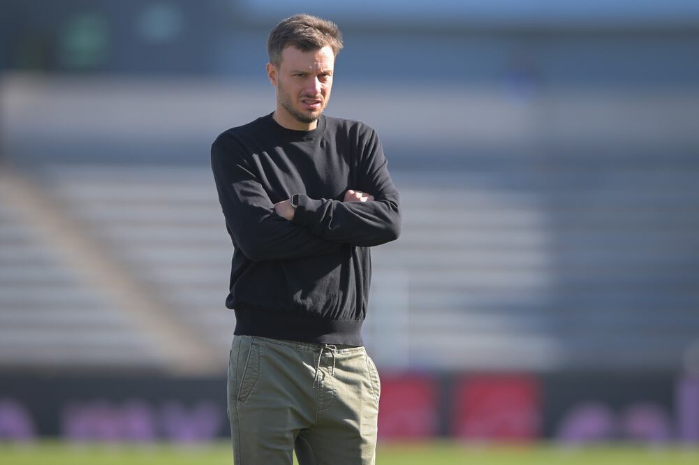 Martín Anselmi durante la derrota del Cruz Azul frente a Juárez / Foto: Imago7