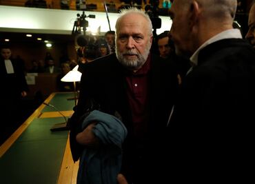 "Me tocaba como un salvaje": víctima de excura francés Bernard Preynat