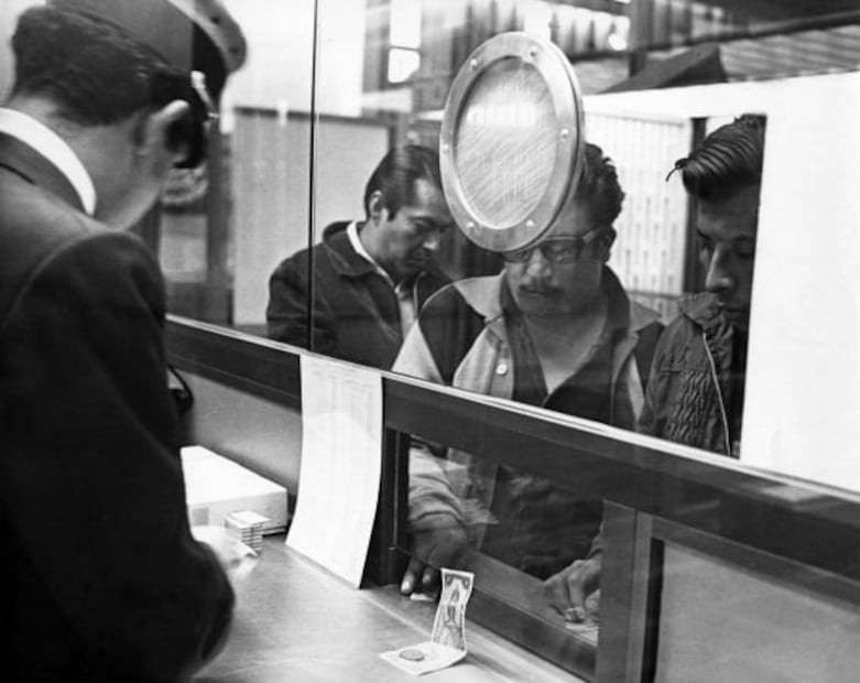 Los primeros usuarios del Metro