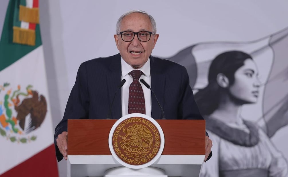 David Kershenobich, secretario de Salud, durante la conferencia de prensa de la presidenta Claudia Sheinbaum (04/06/2026). Foto: Gabriel Pano / EL UNIVERSAL