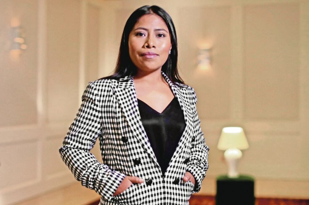 Igual que en la ficción, Yalitza ha sido discriminada en la realidad.  (Reuters)