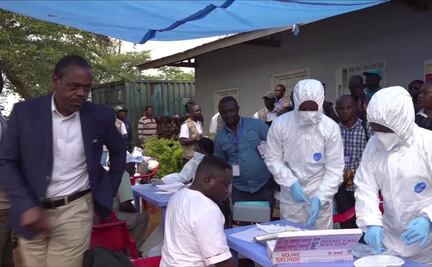 Comienza vacunación contra el más reciente brote de ébola en el Congo