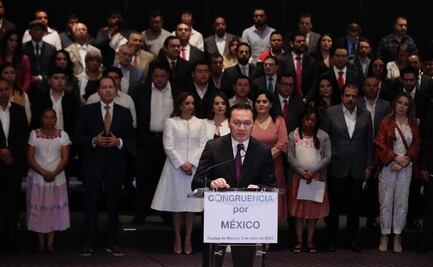 Renuncian al PRI Miguel Ángel Osorio, Claudia Ruiz Massieu, Eruviel Ávila y Nuvia Mayorga