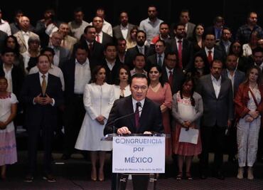 Renuncian al PRI Miguel Ángel Osorio, Claudia Ruiz Massieu, Eruviel Ávila y Nuvia Mayorga