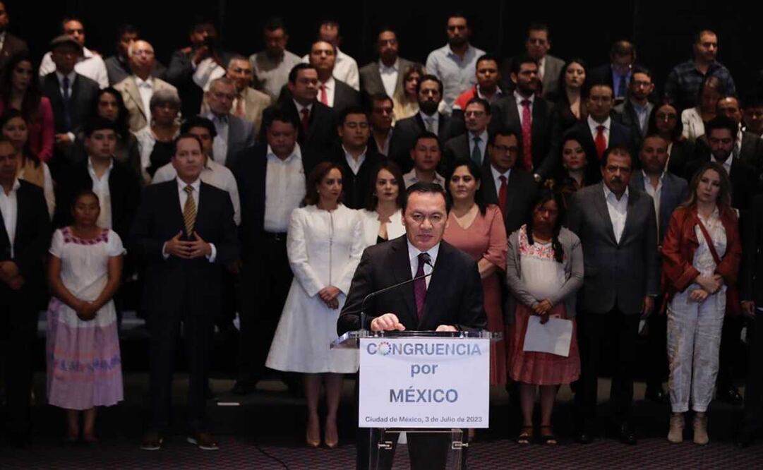 Congruencia por México, movimiento político formado por Miguel Ángel Osorio Chong, Claudia Ruiz Massieu, Eruviel Ávila y Nuvia Vargas. Foto: Diego Simón / EL UNIVERSAL