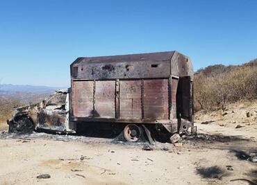 Hallan 3 cuerpos calcinados en municipios de Chihuahua; aseguran dos autos blindados incinerados