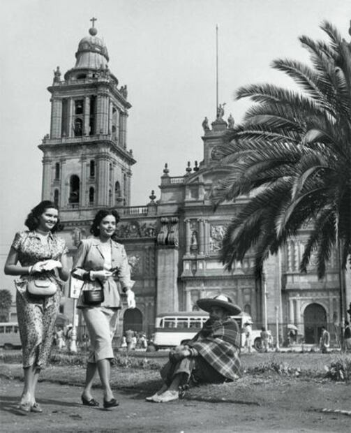 Cuando el Zócalo era un jardín “europeo”