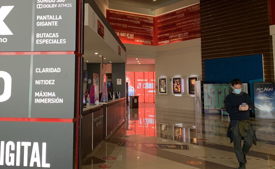 Cinemex en Reforma. Foto: Berenice Fregoso/ El universal.