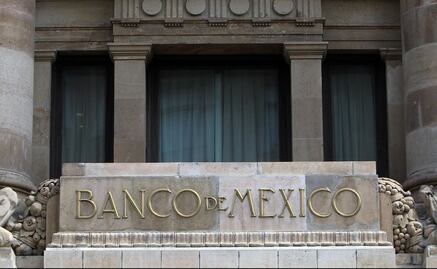 Cambio en política de precios de gasolinas afectará inflación: Banxico