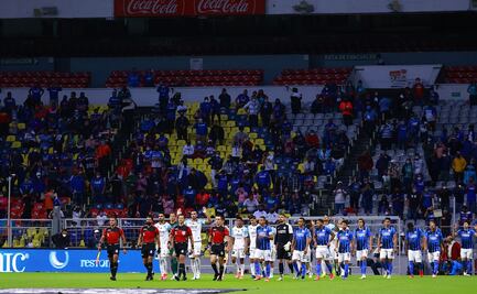 Aparece el grito homofóbico en el debut de Cruz Azul en el Azteca 