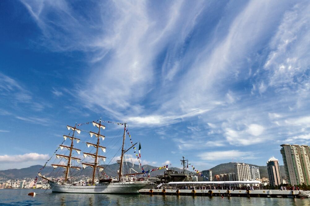 El secretario de Marina, Vidal Francisco Soberón Sanz asegura que invertir en educación y la consolidación de las Fuerzas Armadas es una inversión nacional (NOTIMEX)