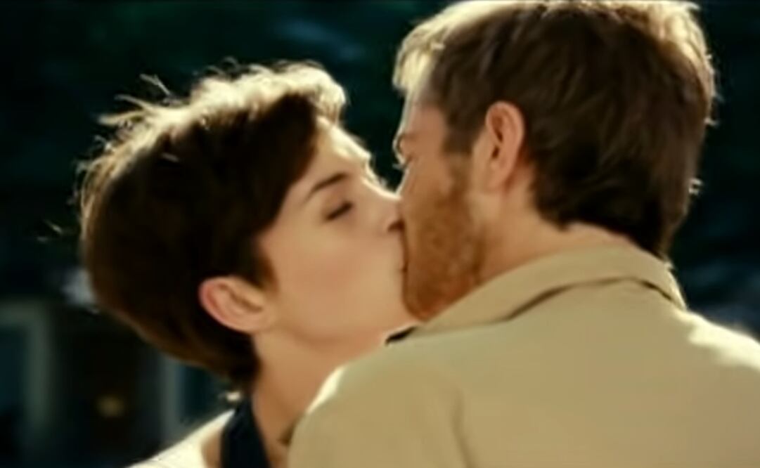 Escena de "Siempre el mismo día". Captura.