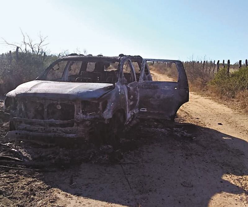 El sábado pasado, fueron hallados dentro de dos camionetas en Santa Anita, municipio de Camargo, en los límites entre Tamaulipas y Nuevo León, 19 cadáveres calcinados. Se sospecha que 11 son de guatemaltecos. Foto: CUARTOSCURO