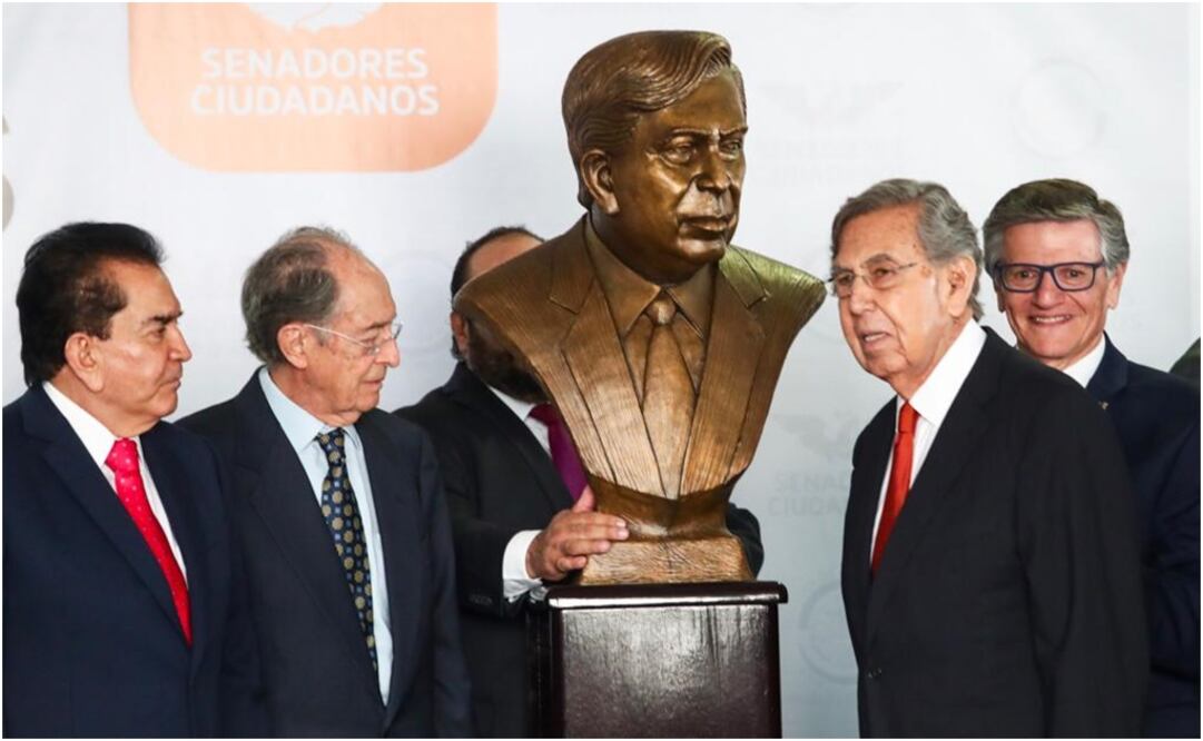 Busto de Cuauhtémoc Cárdenas en el Senado de la República. Foto: Diego Simón Sánchez / EL UNIVERSAL 