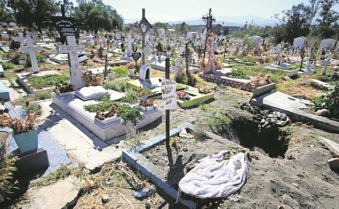 Entra en vigor reglamento para panteones en CDMX 