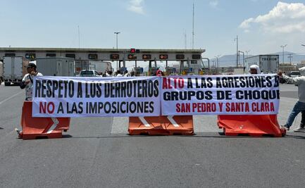 Transportistas bloquean parcialmente caseta del CEM; exigen a gobierno del Edomex soluciones