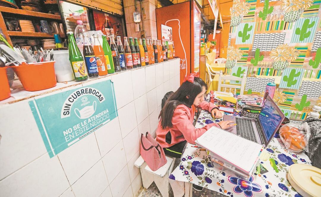 Por falta de clases presenciales, dos de cada tres estudiantes del primer ciclo de educación secundaria no serían capaces de comprender un texto de extensión moderada, indica el estudio del Banco Mundial. Foto: ARCHIVO EL UNIVERSAL