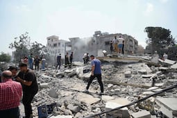 Reportan nuevos ataques israelíes en el Líbano; dejan 11 muertos y cientos de desplazados, según ONU